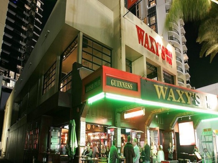 Waxys Irish Pub
